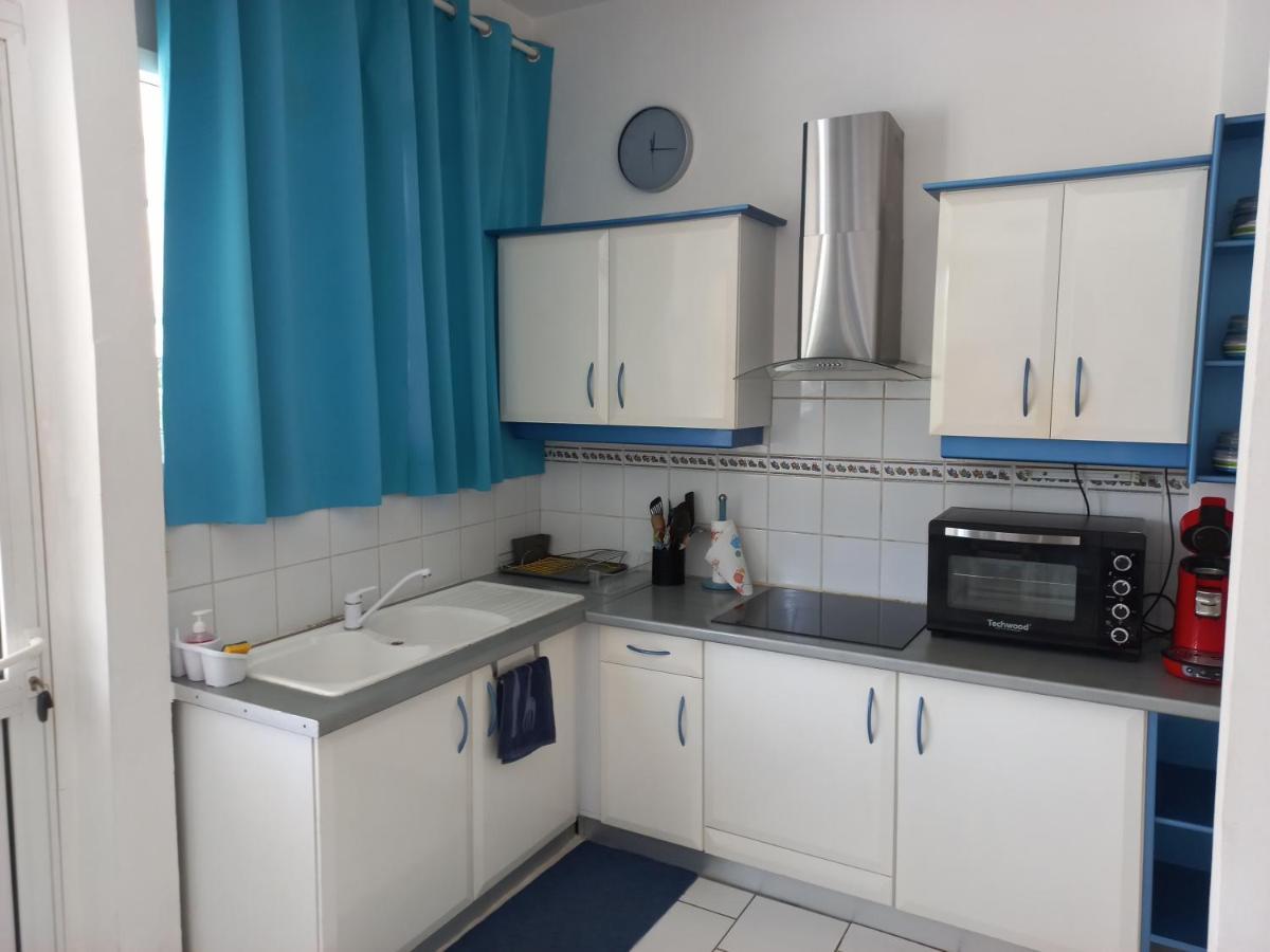 Maison Du Bien Etre Baie Mahault Bagian luar foto